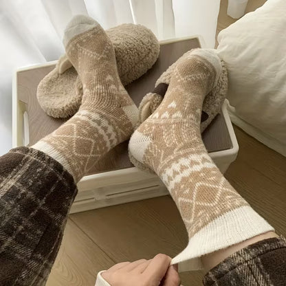 Women's 5-Pack Thermal Winter Socks, Mid-Calf and Fluffy