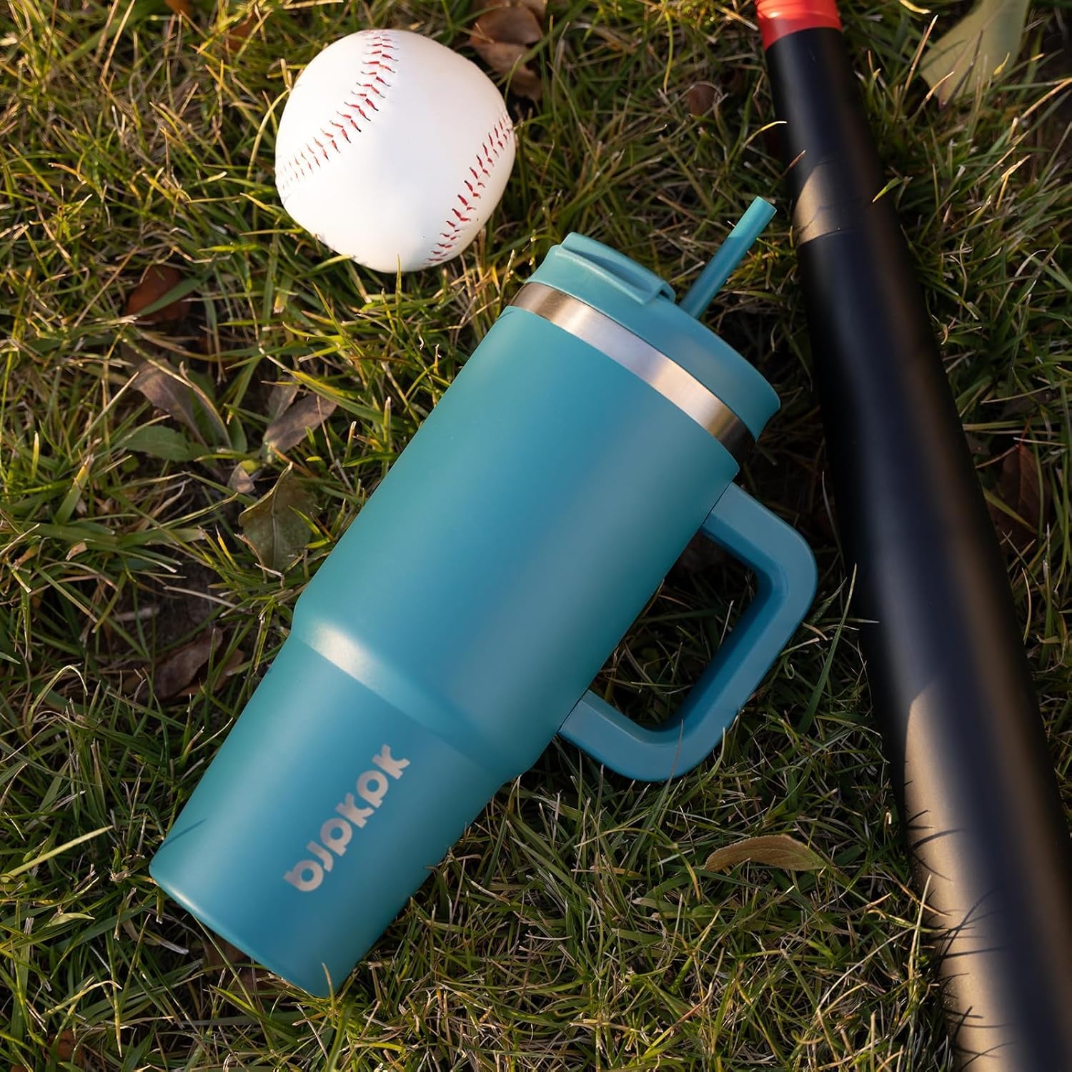 Tumbler with Handle 30 Oz Stainless Steel Insulated Tumbler with Lid and Straw for Water or Ice Coffee,Lavender Green