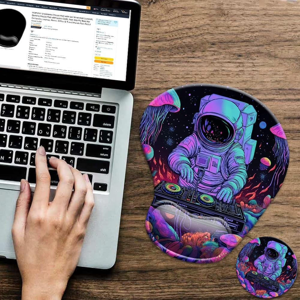 Gel Wrist Rest Mouse Pad-Ergonomic Office Mousepad with Wrist Support-Non-Slip,Design Desk Accessories Mat for Home&Game Decor Cool Astronaut