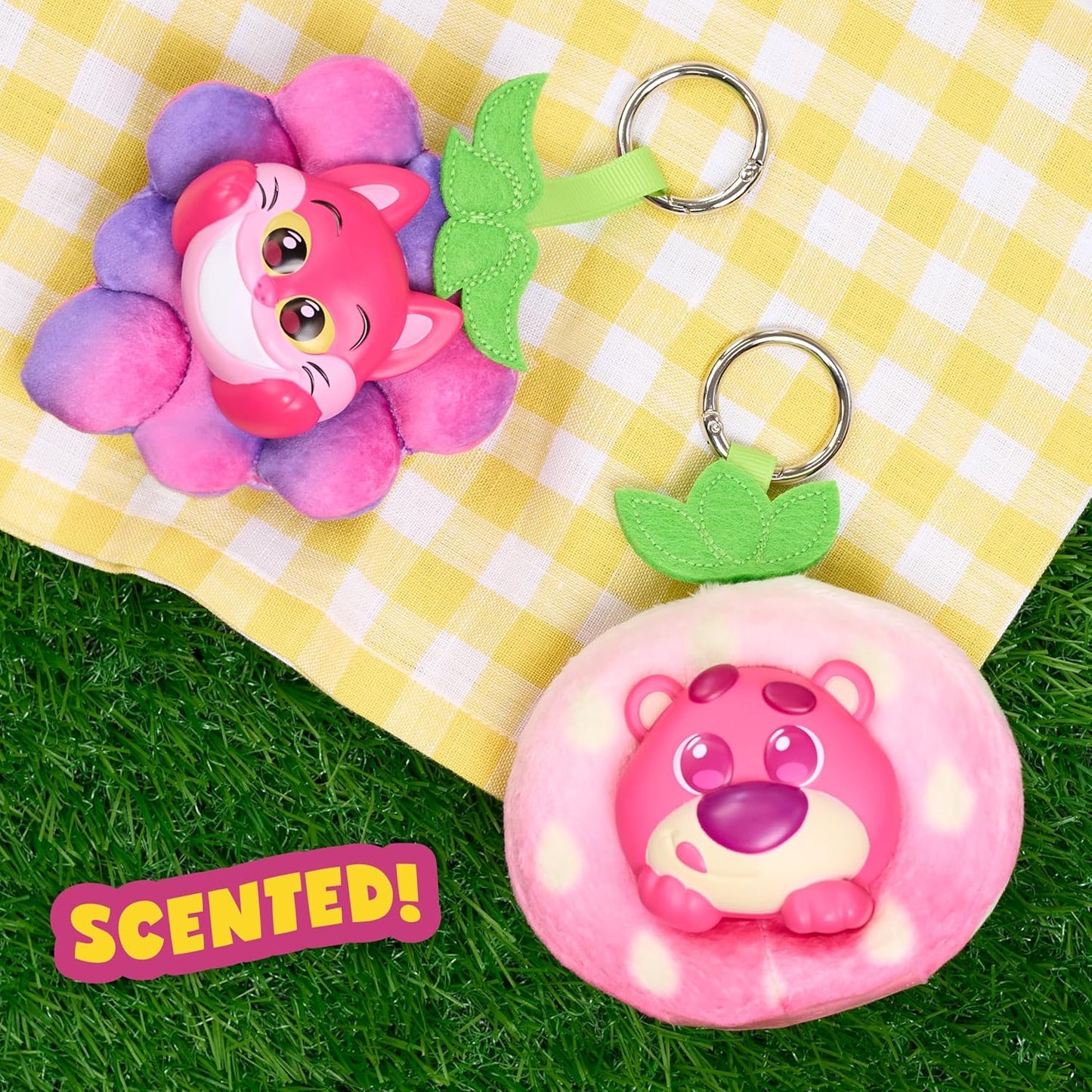 Disney Scents of Style Clip-On Blind Box Plush | Scented Vinyl-Head Plush Clip-On Collectible Toy, 4.5-Inch, Short-Run Drop, Ages 8 and Up